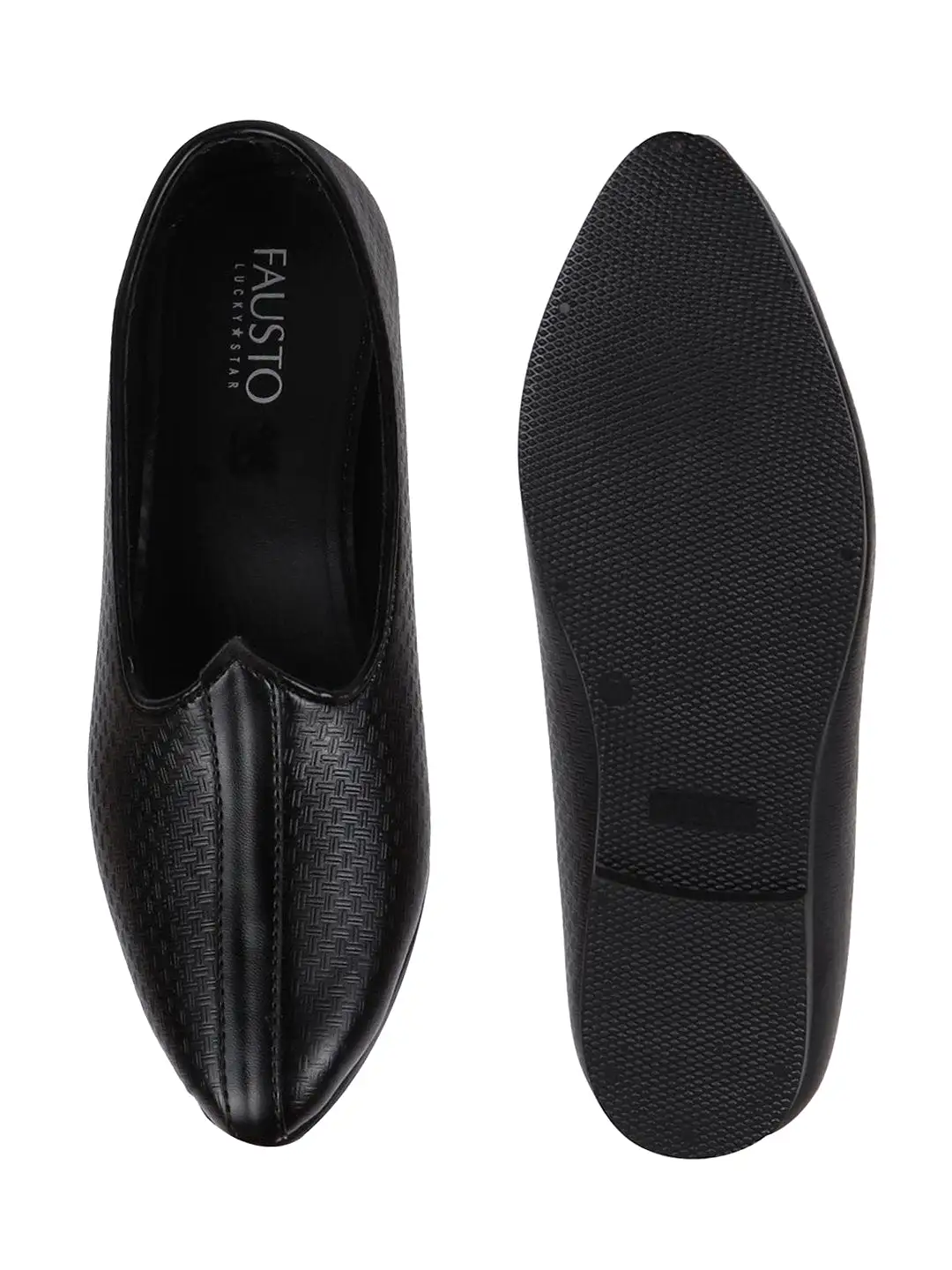 Men Ethnic Black Slip On Juttis and Mojaris