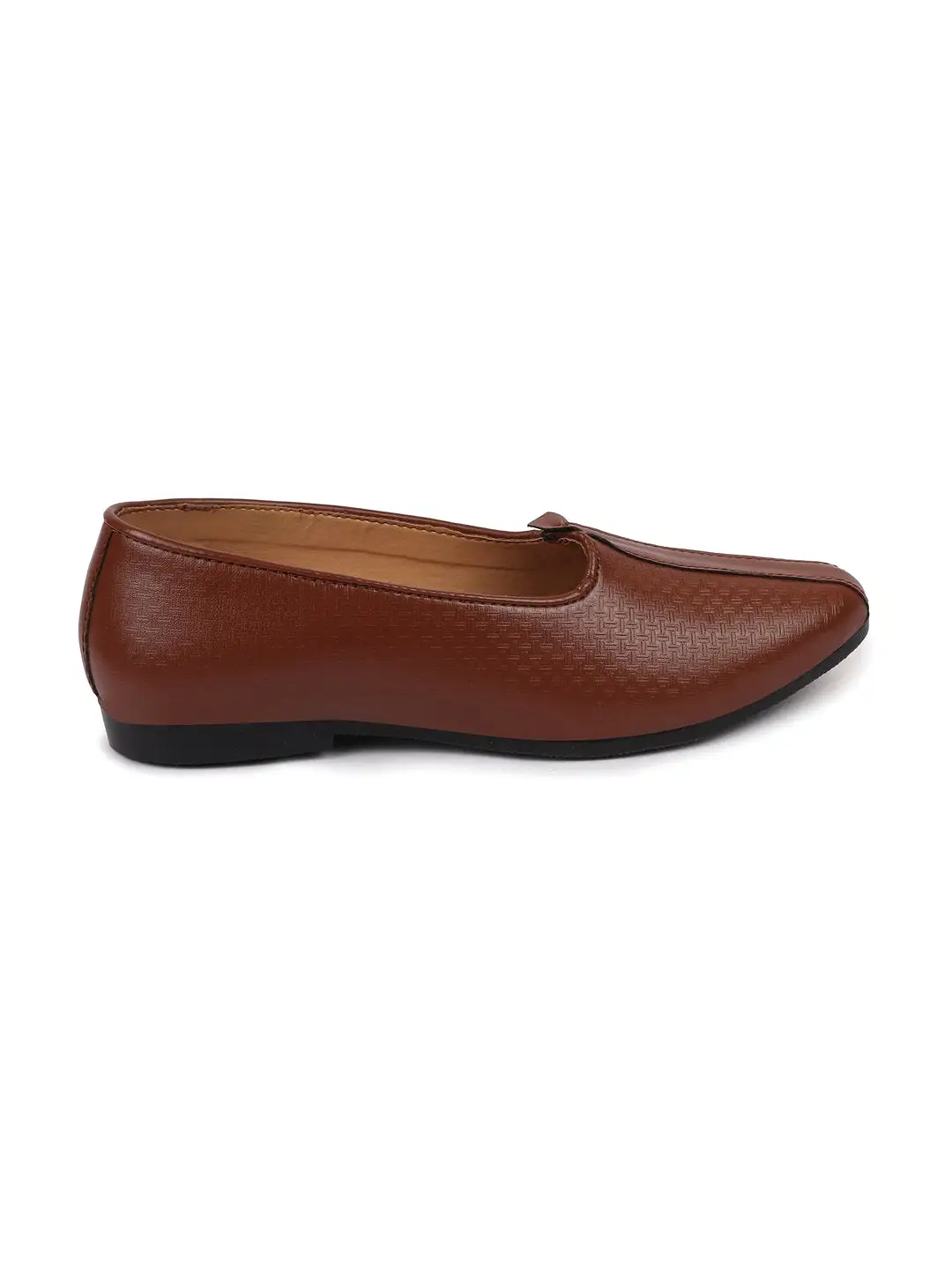 Men Ethnic Tan Slip On Juttis and Mojaris