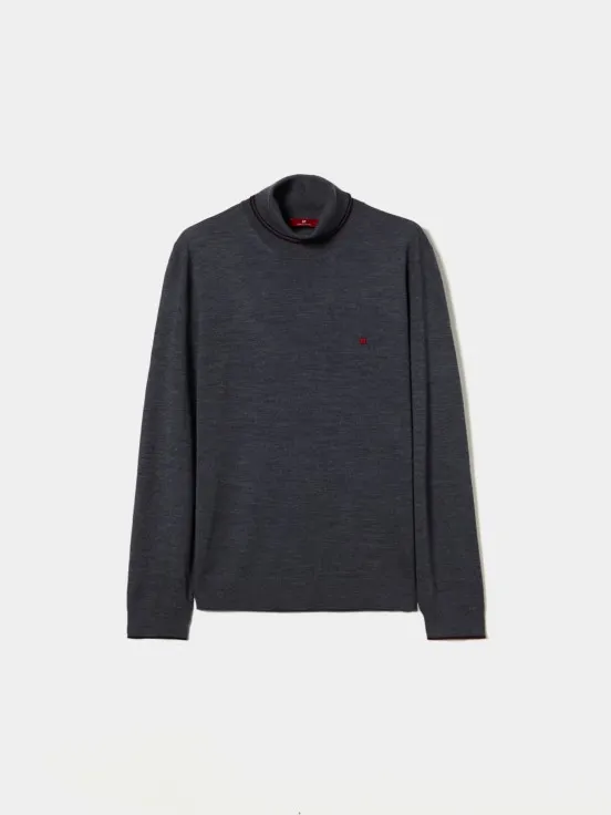 Merino wool turtleneck jumper