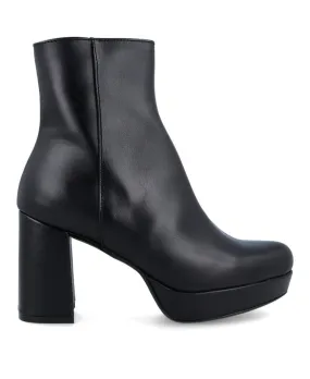 Patricia Miller Oslo 6180 Black leather bootie