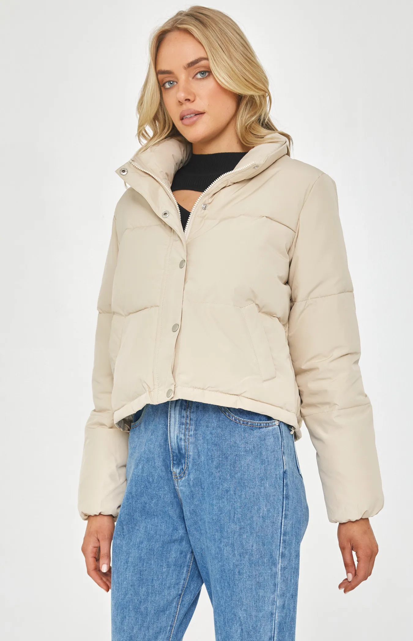 Puffer Jacket with Zip and Front Button Details (SJT359A)