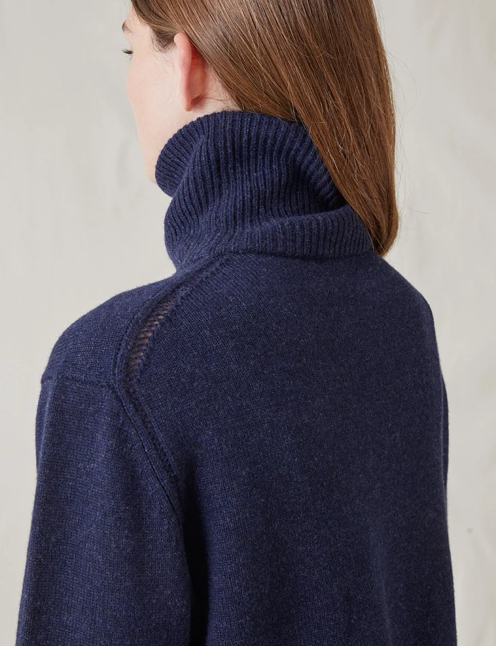 The Cashmere Wool Turtleneck