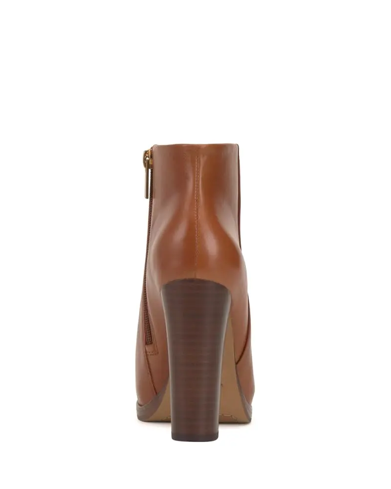 Vince Camuto CAYELSA WARM CARAMEL/COW DERBY