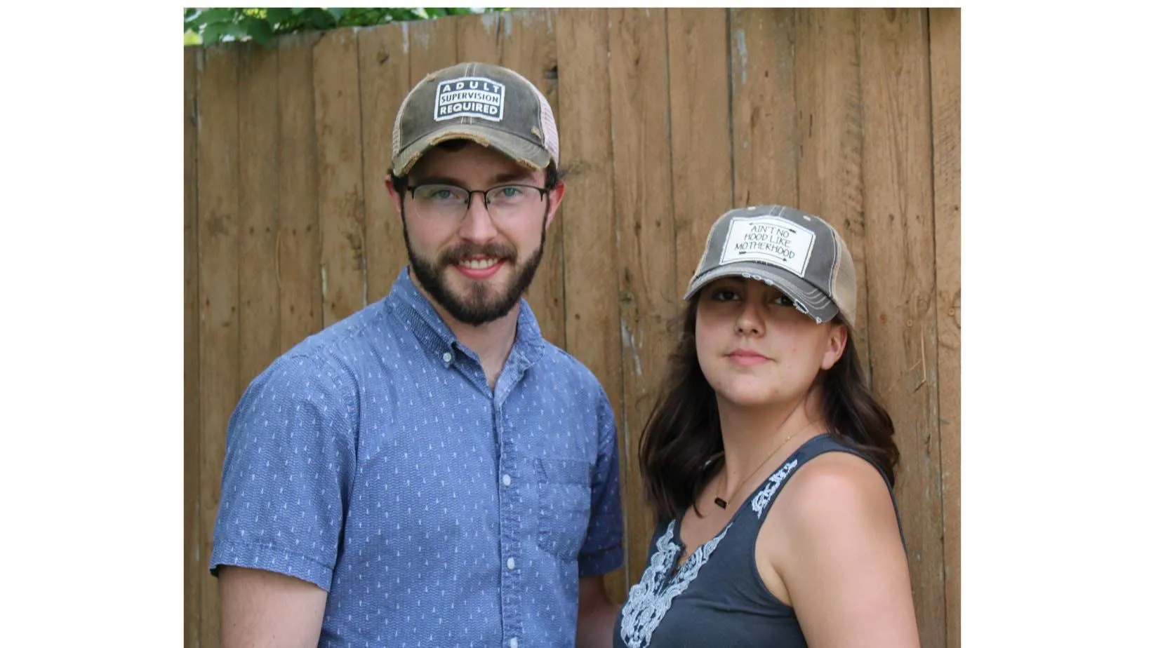 Vintage Life - Ain't No Hood Like Motherhood Trucker Hat Baseball Cap